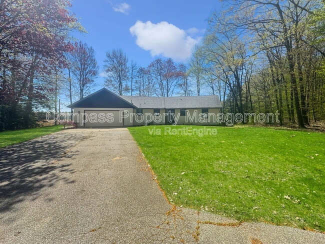 Photo - 18325 W Spring Lake Rd House