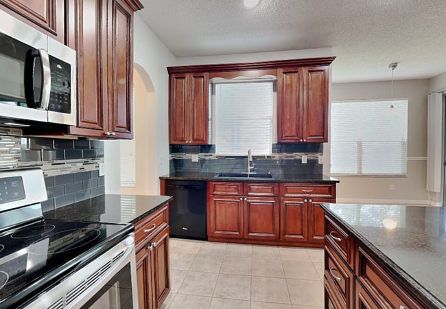 Photo - 9525 Southern Garden Cir