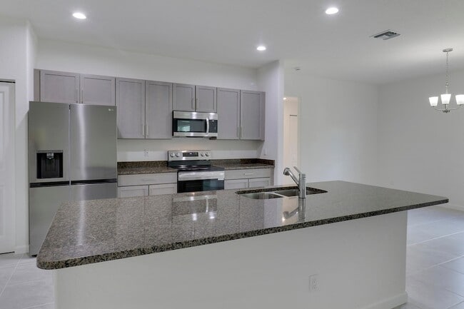 Photo - 2361 SW Chateau Terrace