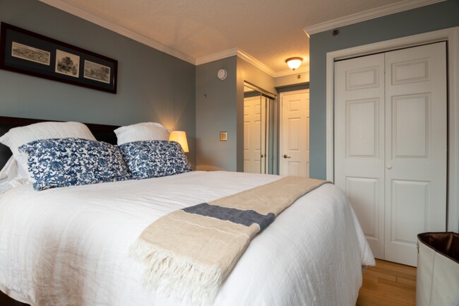 Photo - 1230 23rd St NW Unit 806