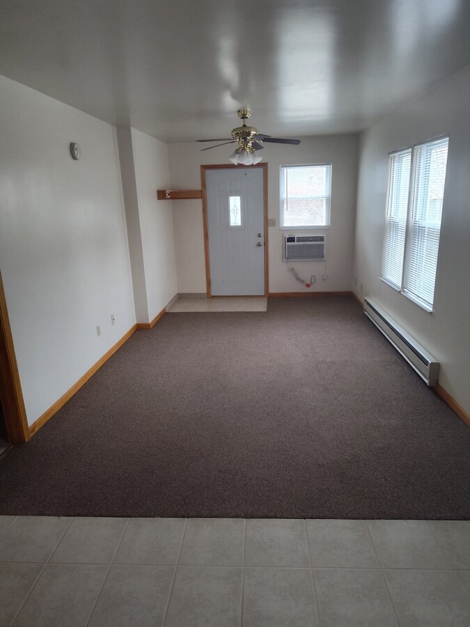 Photo - 605 Bremer St Unit B