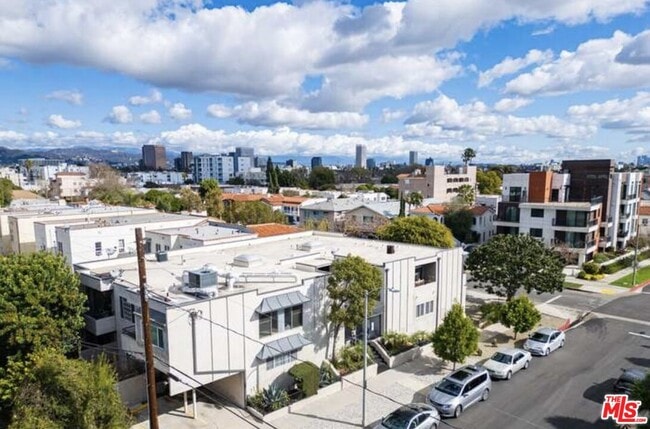 Photo - 8635 Cashio St Unit 7