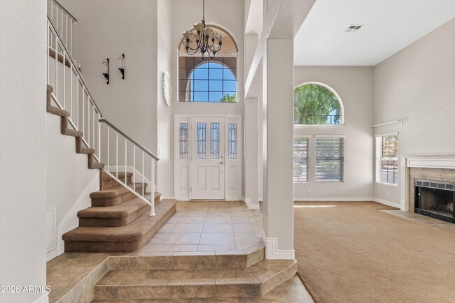 Photo - 1300 N Sycamore Ct