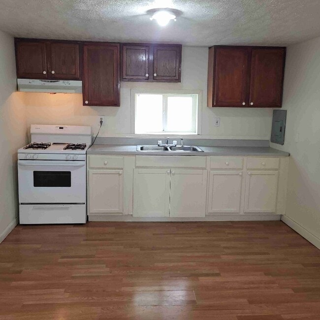 Photo - 421 N Crystal Ave