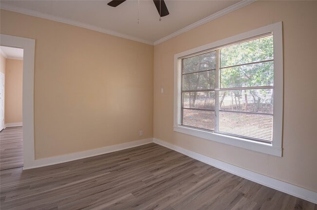 Photo - 308 Kelley Blvd