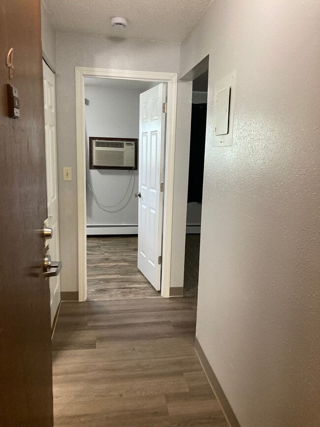 Photo - 406 17th St NW Unit Apt 4