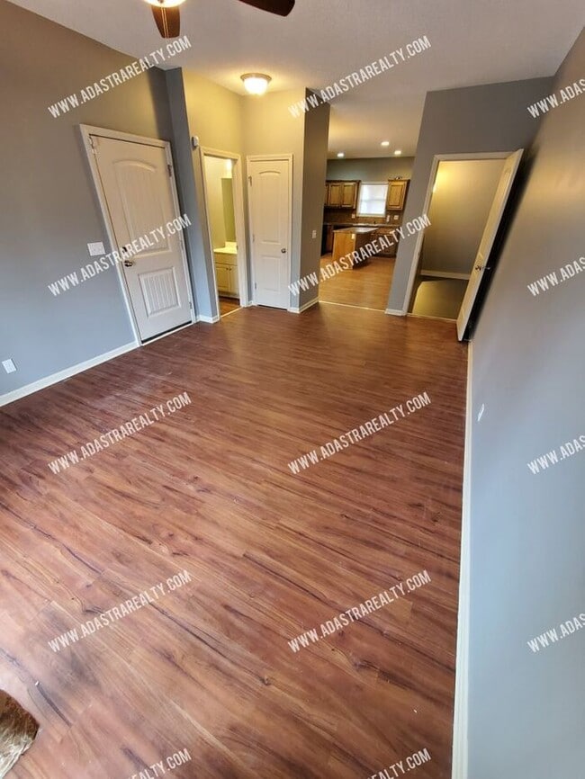 Photo - Beautiful Updated Townhome in Downtown KCK-Coming SOON!!