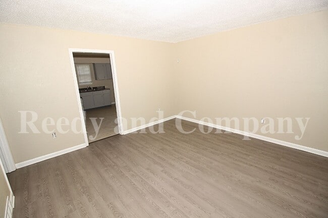 Photo - 4780 Hillbrook Rd