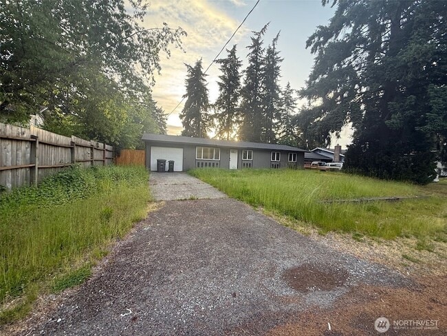 Building Photo - 12202 107th Ave Ct E