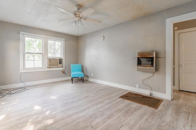 Photo - 505 W Texie Ave