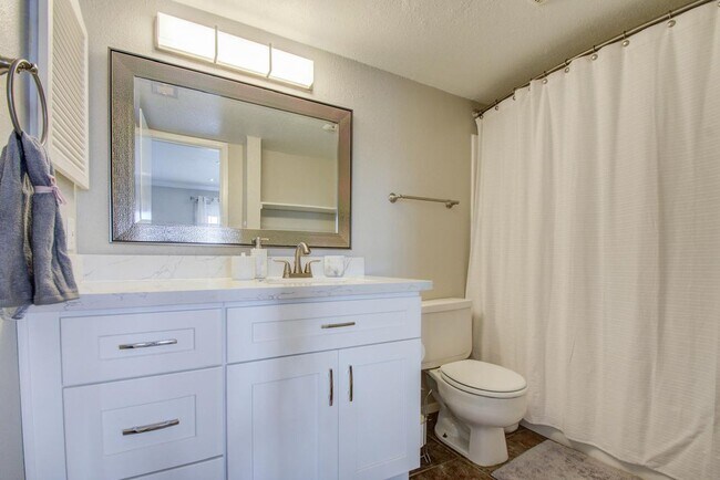 5807 Beverly Hill St Unit 16
