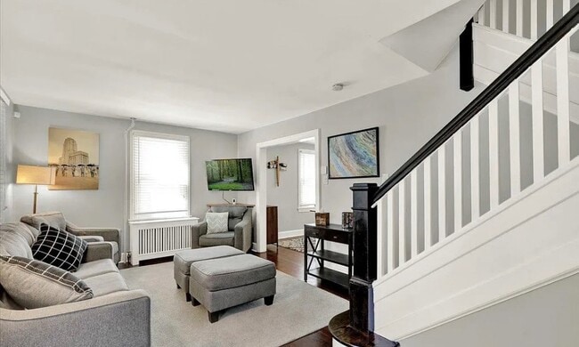 Photo - 813 N Franklin St