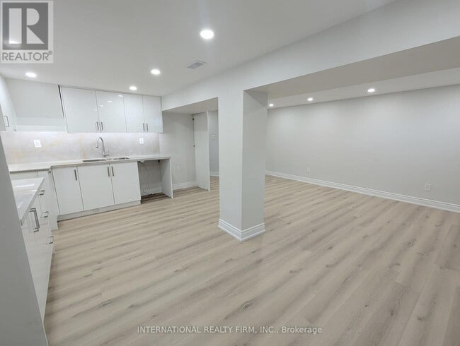 Photo - 198 Cherrywood Dr