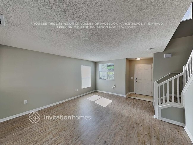 Photo - 1440 Blue Sky Way