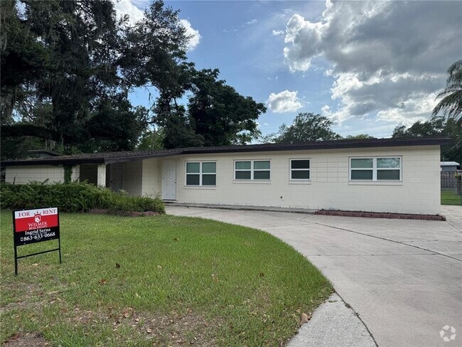 Building Photo - 1110 SE 36th Ave Rental