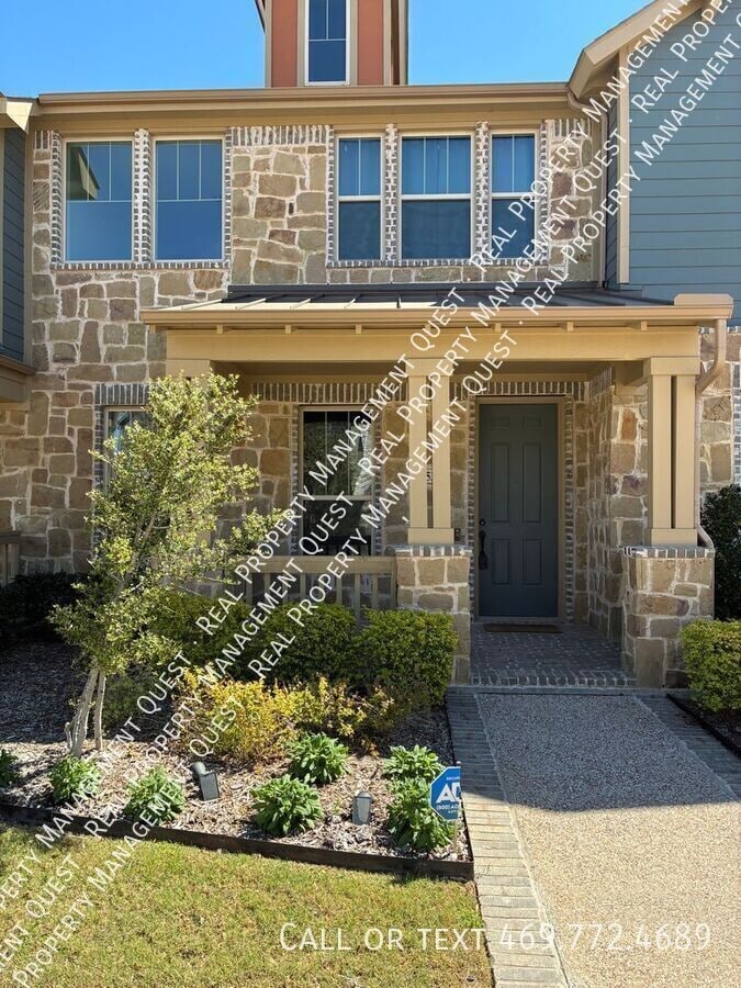 Photo - 4553 Cypress Thorn Dr