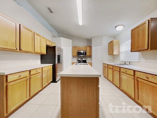 Photo - 508 Cloudcroft Dr