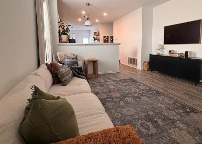 Photo - 112 Bennington Dr