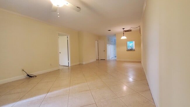 Photo - 1727 Jimmy Buffett Mem Hwy Unit 202