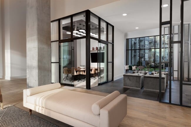 Photo - Halcyon Grand