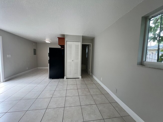 Photo - ACS Capital LLC -1304 Unidad 2