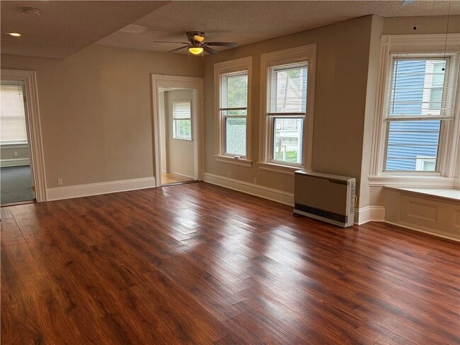 Photo - 60 Cypress St