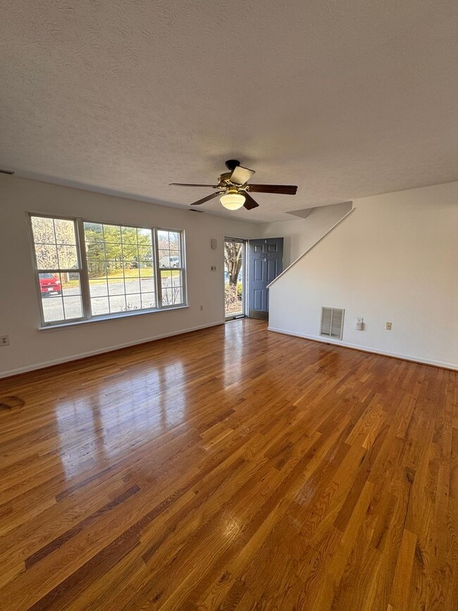 Photo - Townhouse for Rent