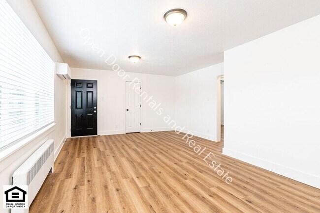 Photo - 1823 Griswold Dr