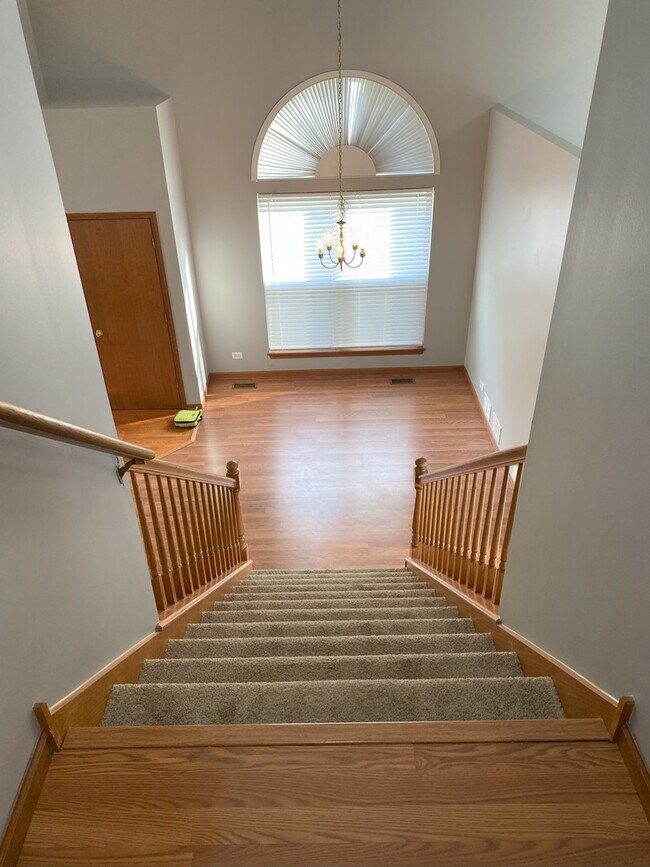 Photo - 2127 Periwinkle Ln