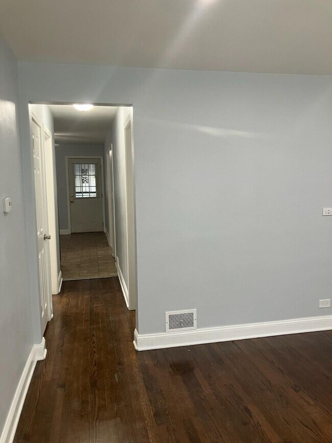 Photo - 7344 S Rockwell St Unit 2