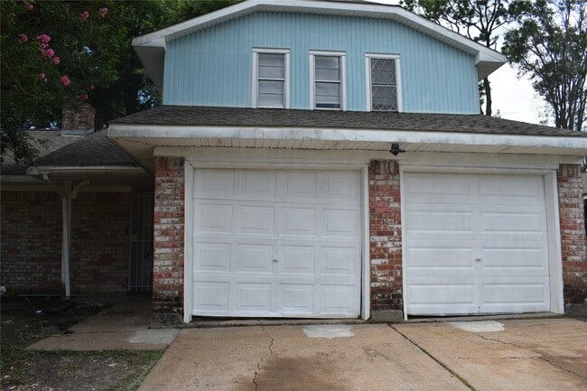 Photo - 6718 Rowell Ct