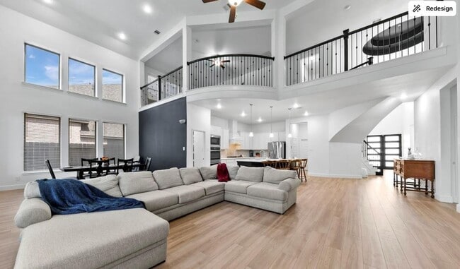 Photo - 10503 Sparkling Stream Trl