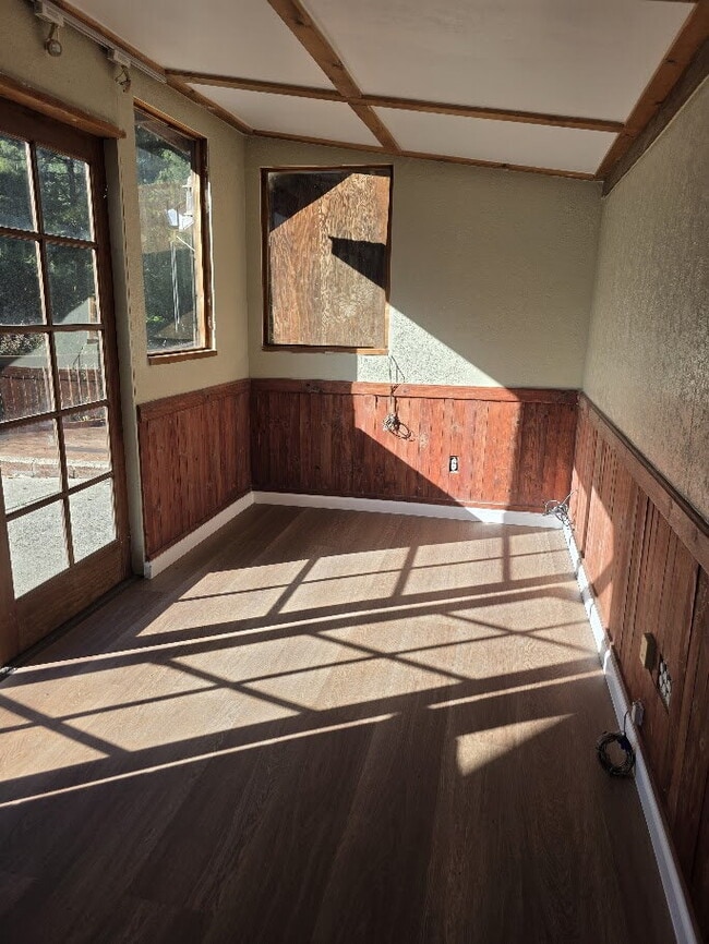 Photo - OPEN HOUSE Sat. 6/27 from 2-3PM and Sun. 12-1PM Breathtaking Home offers flexible living with bon... Unidad A