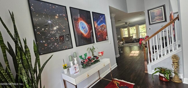 Photo - 178 Carrier Dr