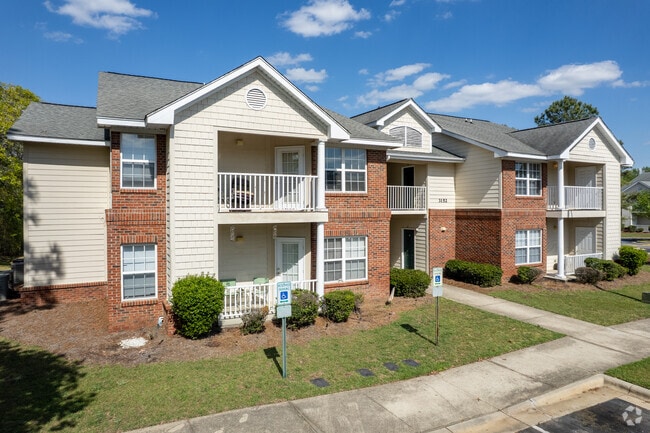 Photo - Southview Green Apartments