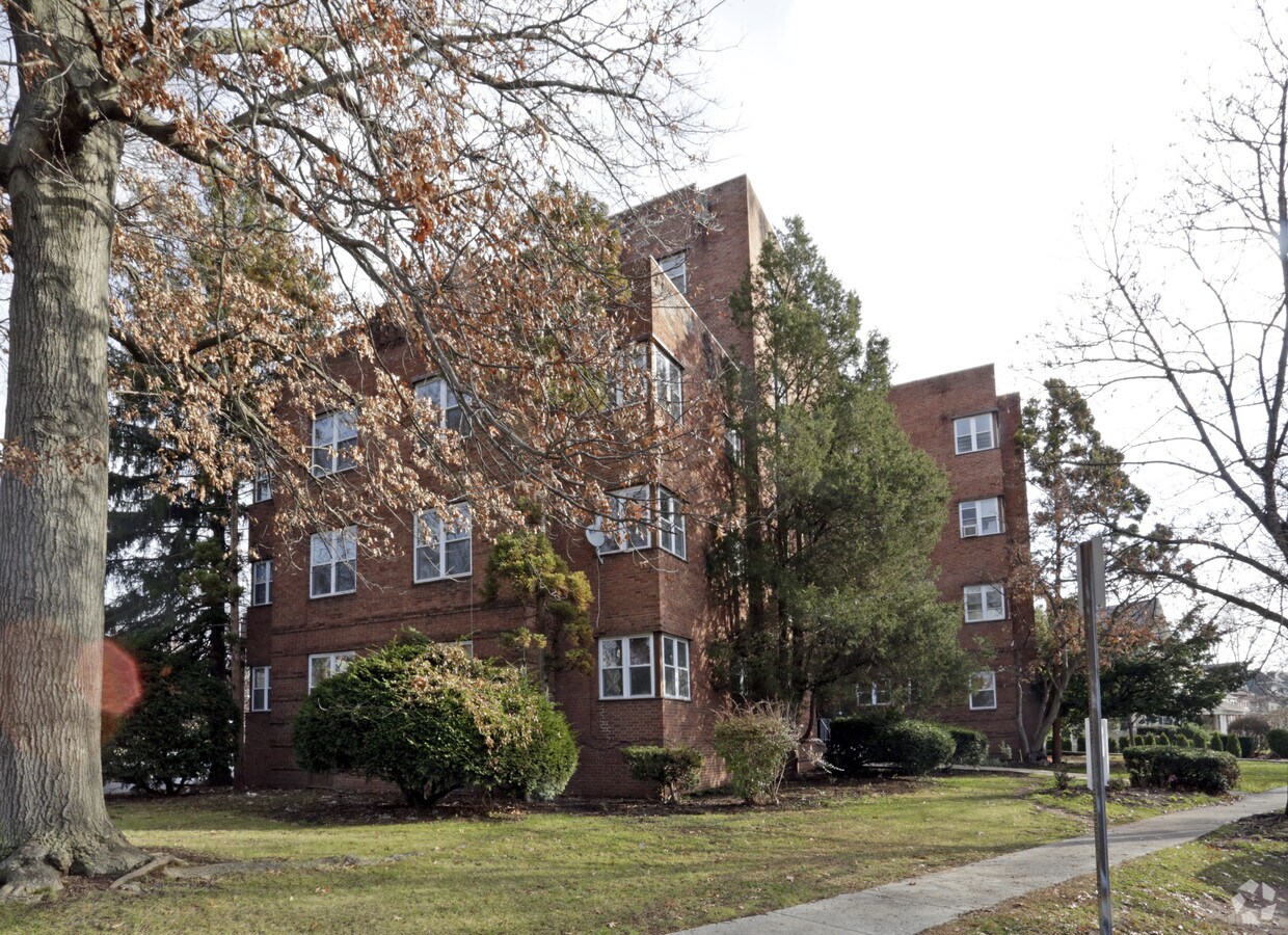 905919 Park Ave Apartments Plainfield, NJ