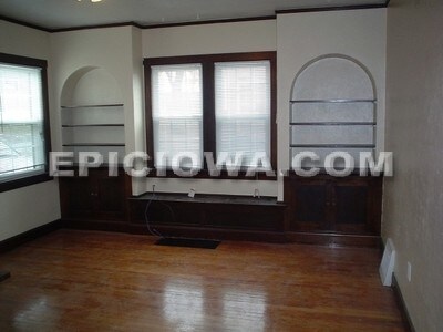 Photo - 1303 Oakland Rd NE