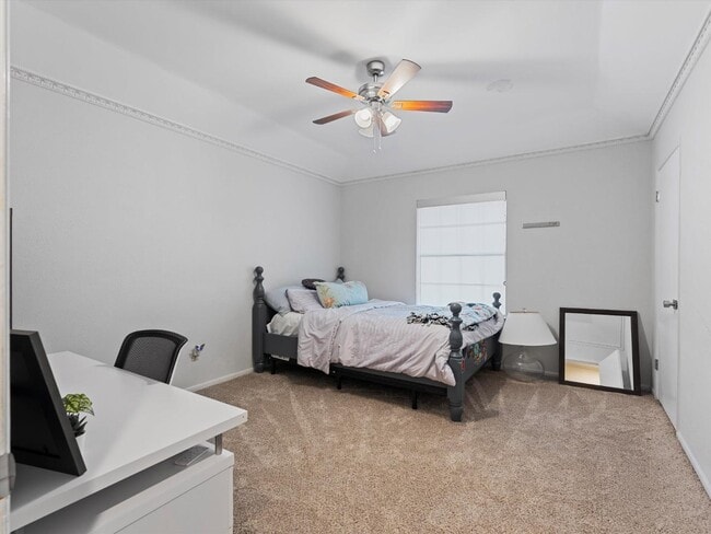 Photo - 1312 Oak Glen Trail