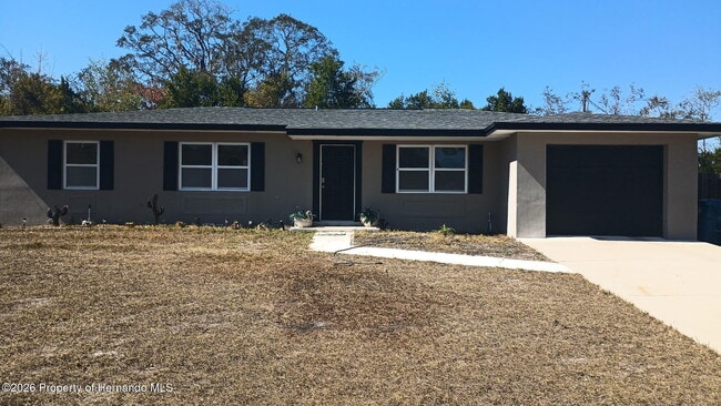 Building Photo - 6542 Pinehurst Dr