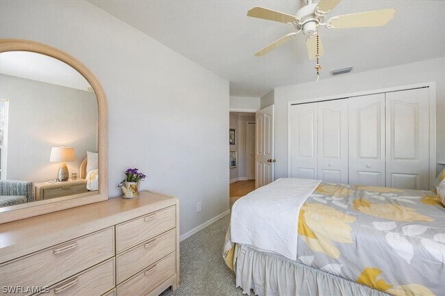 Building Photo - 13040 Castle Harbour Dr Unit T1