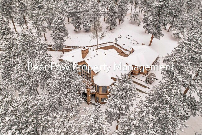 Photo - Stunning Home in the Ridge!!