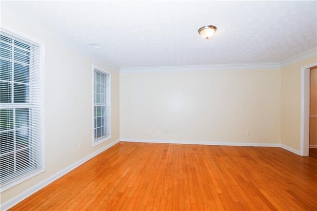 Photo - 9036 Ashton Rd