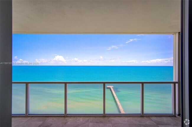 Building Photo - 16699 Collins Ave Unit 2503 Rental