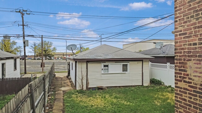 Photo - 5156 W 63rd Pl