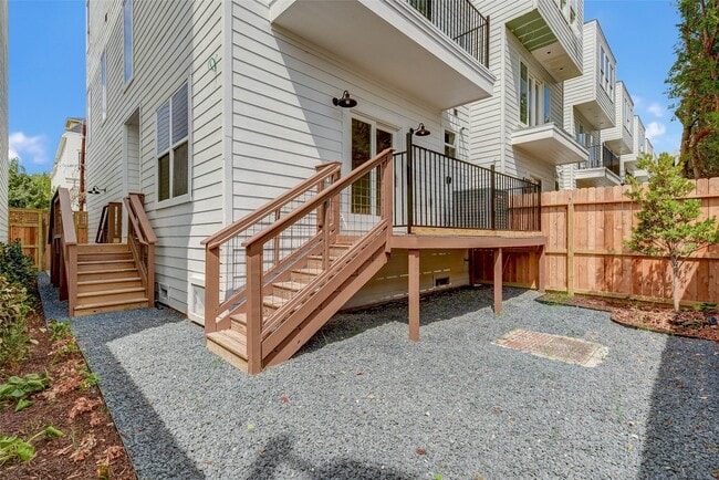 Photo - 2516 Ohsfeldt St