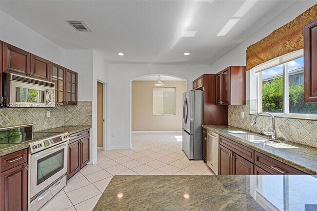 Photo - 20530 NW 12th Ct