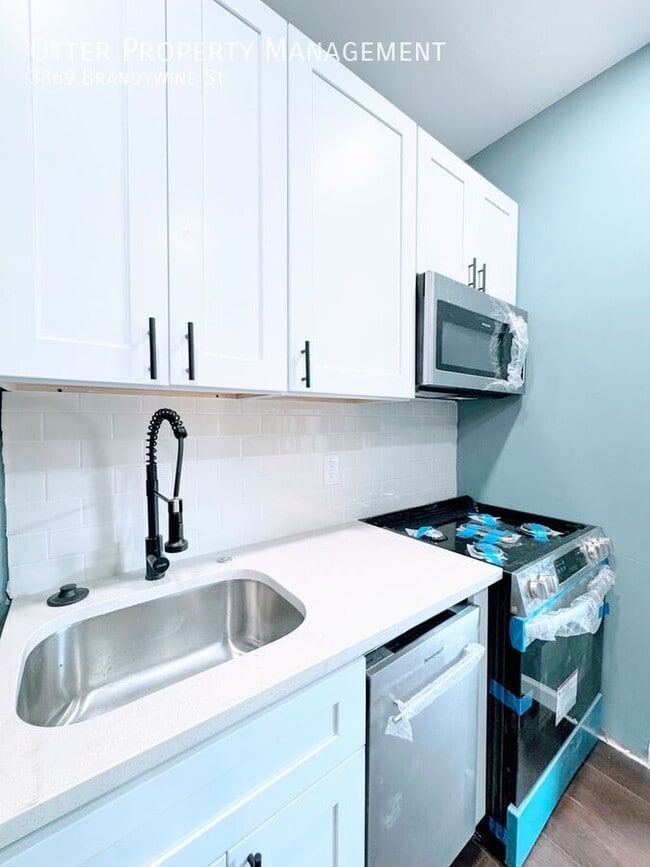 Photo - 3869 Brandywine St