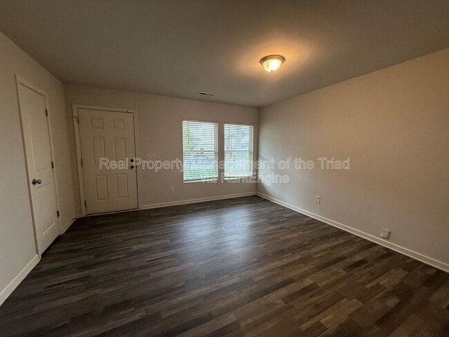 Photo - 3811 Bellingham Ct