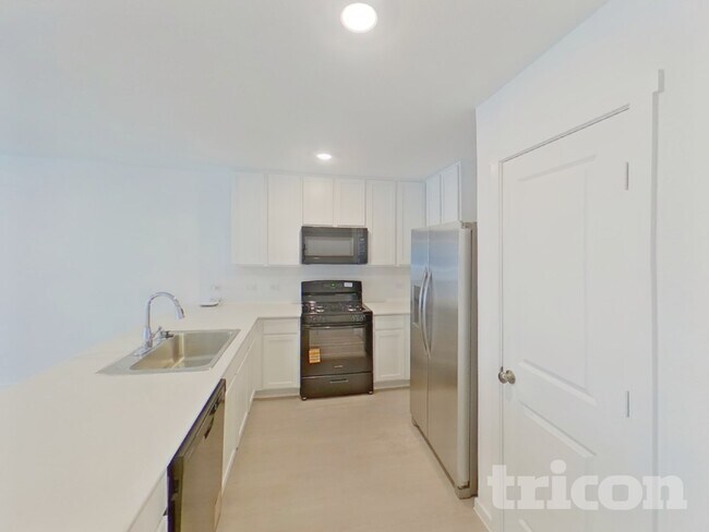 Photo - 838 Ponderosa Ln