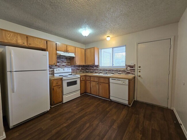 1309 Quail Cir Unit 1309 Quail Circle - Unit D